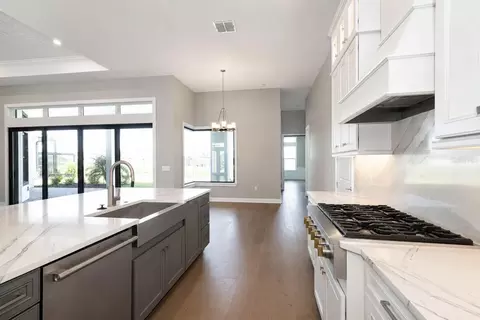 Kitchen - 4866 Freccia Loop, Wesley Chapel, FL 33543 photo 1 of 5