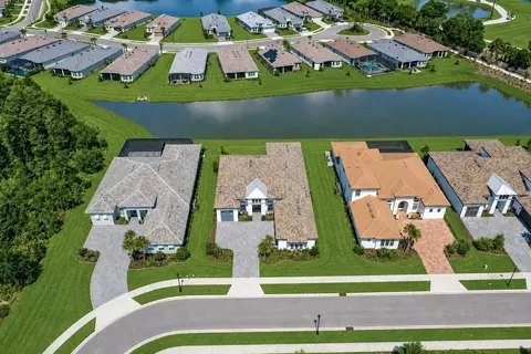 View/Area - 4866 Freccia Loop, Wesley Chapel, FL 33543 photo 3 of 5