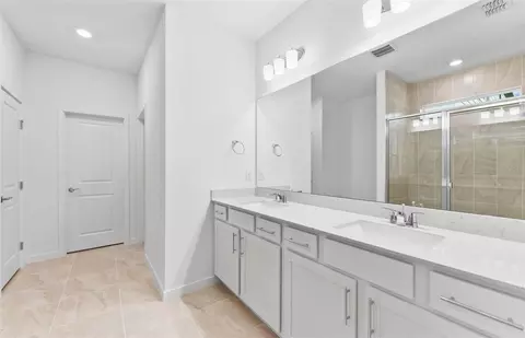 Entry Way - 16816 Harmony River Ln, Parrish, FL 34219 photo 2 of 3