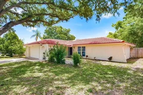 1771 Ranchwood Dr S, Dunedin, FL 34698