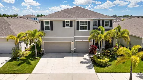 472 6th Ave NW, Ruskin, FL 33570