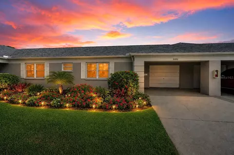 8082 Annwood Rd, Seminole, FL 33777