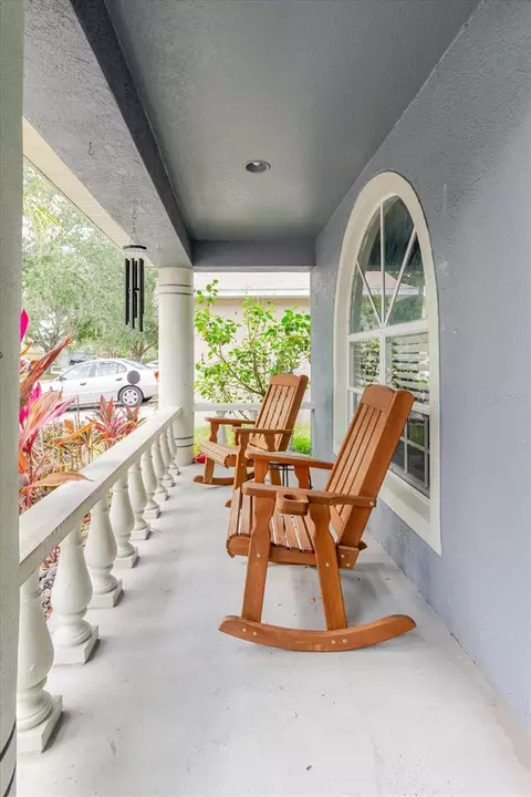 Exterior - 9817 White Barn Way, Riverview, FL 33569 photo 6 of 8