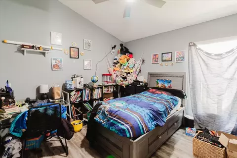 Bedroom - 9817 White Barn Way, Riverview, FL 33569 photo 4 of 9