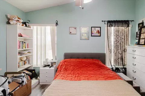 Bedroom - 9817 White Barn Way, Riverview, FL 33569 photo 8 of 9
