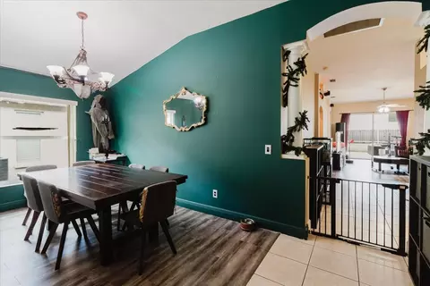 Dining - 9817 White Barn Way, Riverview, FL 33569 photo 3 of 3