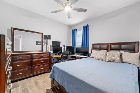 Bedroom - 11637 Tetrafin Dr, Riverview, FL 33579 photo 3 of 3
