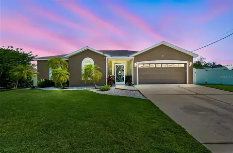 403 Flamingo Dr, Apollo Beach, FL 33572