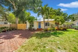 5032 19th St N, Saint Petersburg, FL 33714