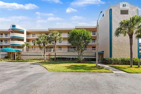 6205 Shoreline Dr #1106, Saint Petersburg, FL 33708