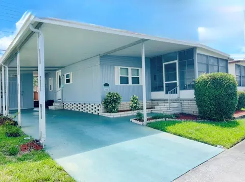 95 Red Oak Dr, Palm Harbor, FL 34684