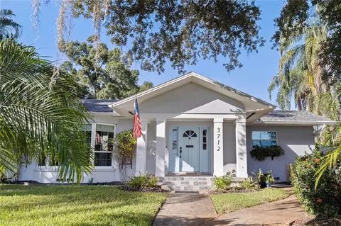 3712 Foster Hill Dr N, Saint Petersburg, FL 33704