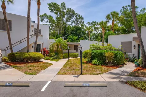 Exterior - 318 Timberlake Dr, Bradenton, FL 34210 photo 30 of 32