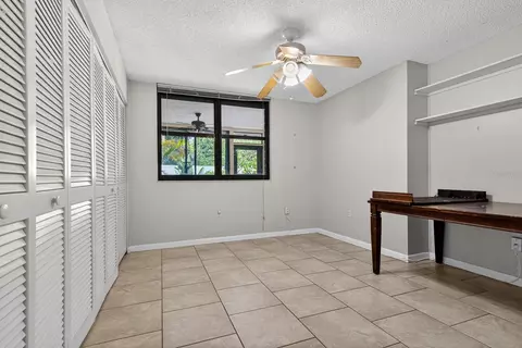 Bedroom - 318 Timberlake Dr, Bradenton, FL 34210 photo 5 of 5
