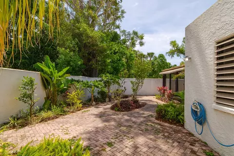 Exterior - 318 Timberlake Dr, Bradenton, FL 34210 photo 24 of 32