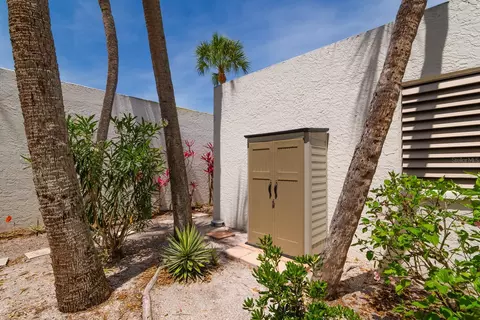 Exterior - 318 Timberlake Dr, Bradenton, FL 34210 photo 27 of 32