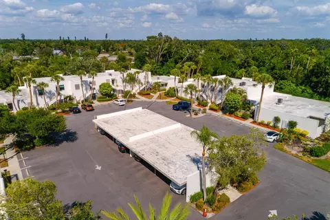 Exterior - 318 Timberlake Dr, Bradenton, FL 34210 photo 31 of 32