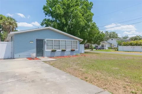 7316 S West Shore Blvd, Tampa, FL 33616