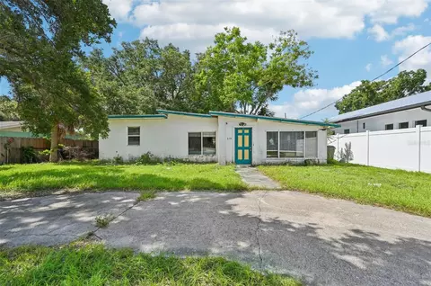 2524 Novus St, Sarasota, FL 34237