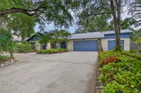 901 W River Dr, Temple Terrace, FL 33617
