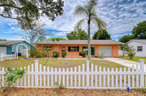6710 35th Ter N, Saint Petersburg, FL 33710