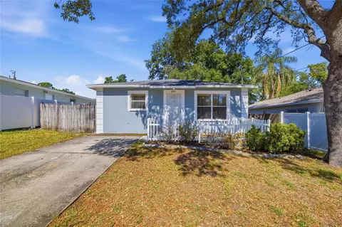 8512 N Dixon Ave, Tampa, FL 33604