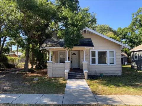 610 28th Ave S, Saint Petersburg, FL 33705
