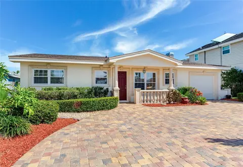 Exterior - 324 173rd Ave E, North Redington Beach, FL 33708 photo 1 of 12