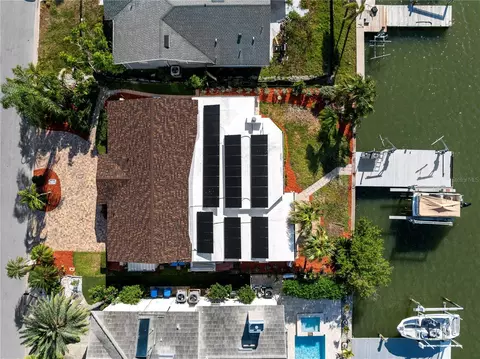 View/Area - 324 173rd Ave E, North Redington Beach, FL 33708 photo 10 of 24