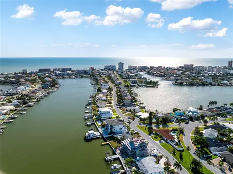 View/Area - 324 173rd Ave E, North Redington Beach, FL 33708 photo 18 of 24