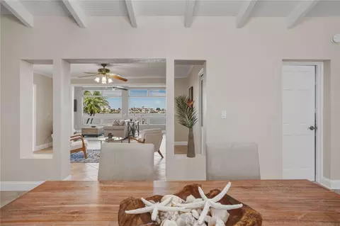 Dining - 324 173rd Ave E, North Redington Beach, FL 33708 photo 6 of 6