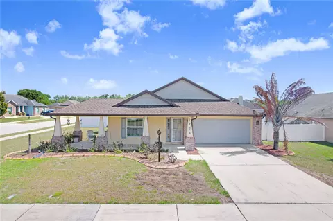 1209 Spotted Lilac Ln, Plant City, FL 33563