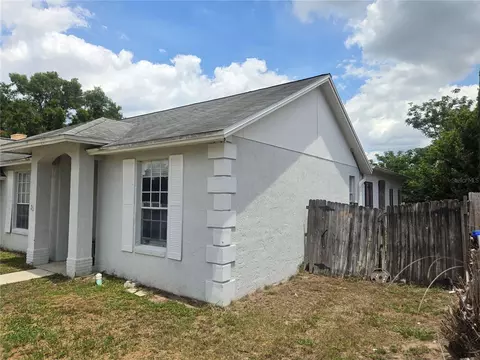 Exterior - 7460 Herricks Loop, Orlando, FL 32835 photo 5 of 6