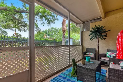 Exterior - 10951 Winter Crest Dr, Riverview, FL 33569 photo 2 of 5