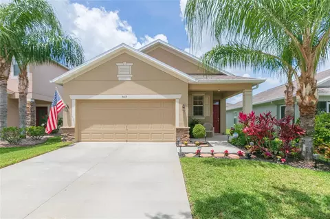 7017 Feather Wood Dr, Ruskin, FL 33573
