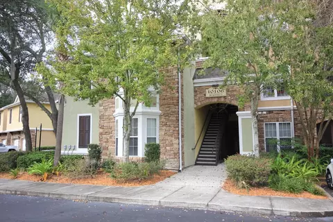 10106 Courtney Oaks Cir #104, Tampa, FL 33619