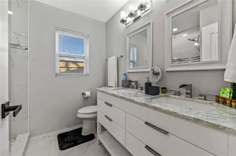 Bath - 2564 Roberta St, Largo, FL 33771 photo 3 of 3