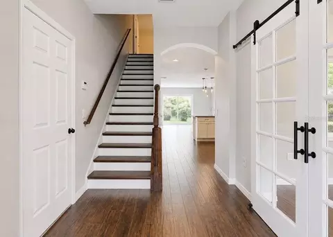 Entry Way - 13101 Done Groven Dr, Dover, FL 33527 photo 3 of 3