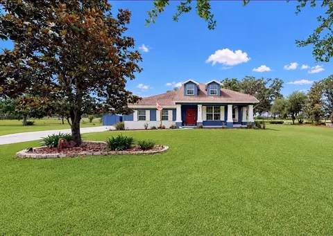 Exterior - 13101 Done Groven Dr, Dover, FL 33527 photo 2 of 19
