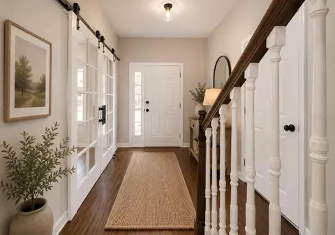 Entry Way - 13101 Done Groven Dr, Dover, FL 33527 photo 2 of 3