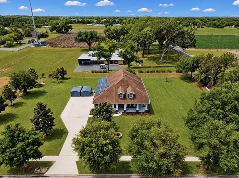 View/Area - 13101 Done Groven Dr, Dover, FL 33527 photo 1 of 8