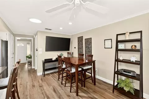 Dining - 14339 110th Ter, Largo, FL 33774 photo 4 of 4