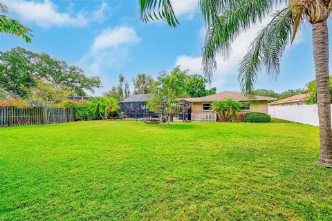 Exterior - 14339 110th Ter, Largo, FL 33774 photo 14 of 14