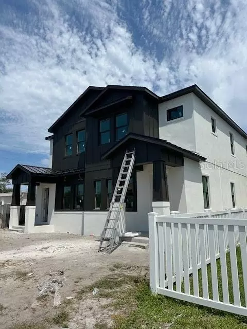 1525 29th Ave N, Saint Petersburg, FL 33704