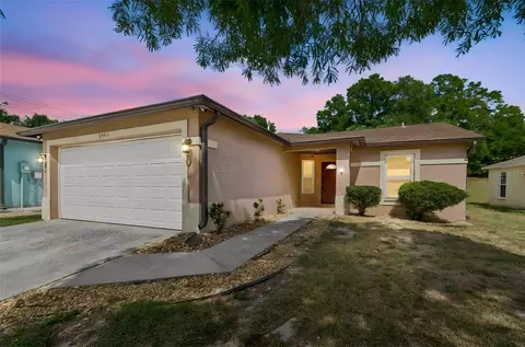 8445 N River Dune St, Tampa, FL 33617