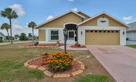 210 Linger Ln, Sun City Center, FL 33573