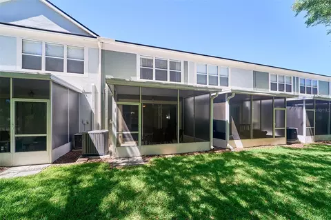 Exterior - 5014 Pond Ridge Rd, Riverview, FL 33578 photo 6 of 9