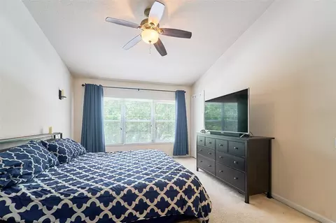 Bedroom - 5014 Pond Ridge Rd, Riverview, FL 33578 photo 1 of 6