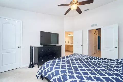 Bedroom - 5014 Pond Ridge Rd, Riverview, FL 33578 photo 2 of 6