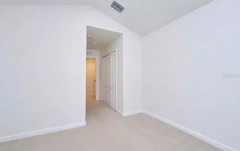 Bedroom - 5014 Pond Ridge Rd, Riverview, FL 33578 photo 8 of 9